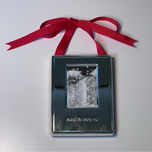 Kate Spade Paint the Town Red Picture Frame Ornament. - Picture 2 of 9